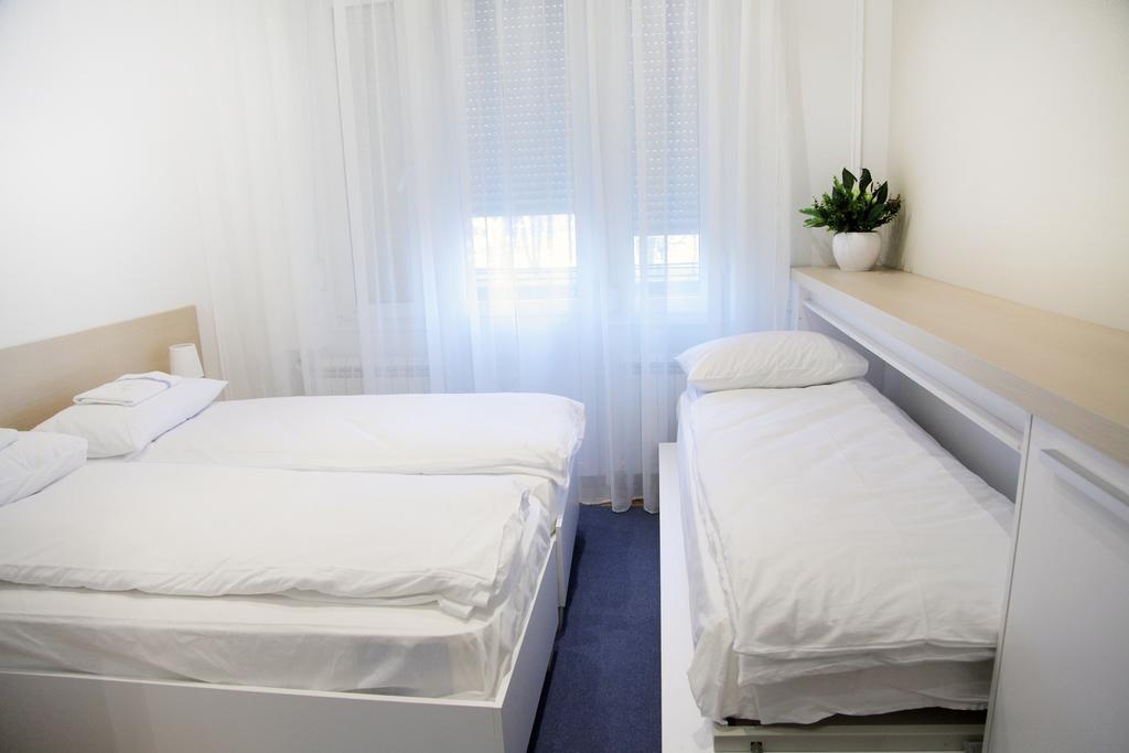Hostel Karavan Inn Белград Номер фото