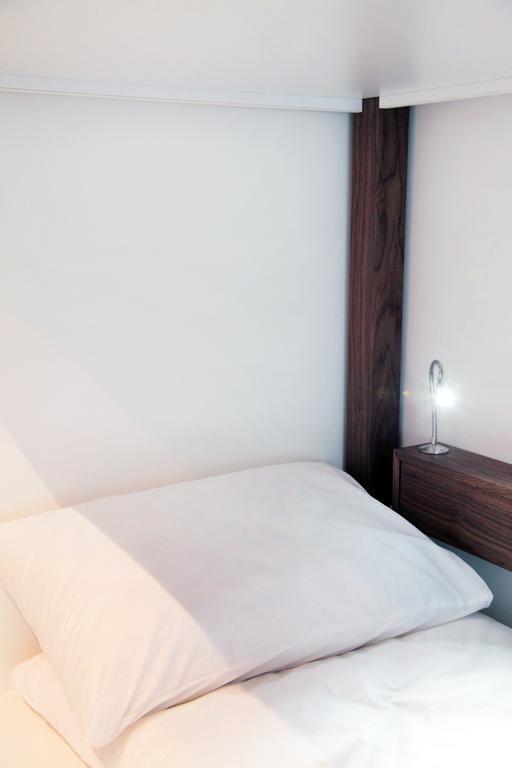 Hostel Karavan Inn Белград Номер фото