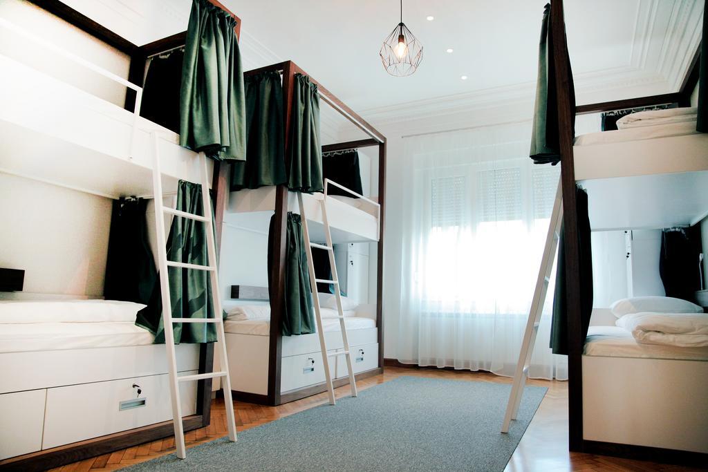 Hostel Karavan Inn Белград Номер фото
